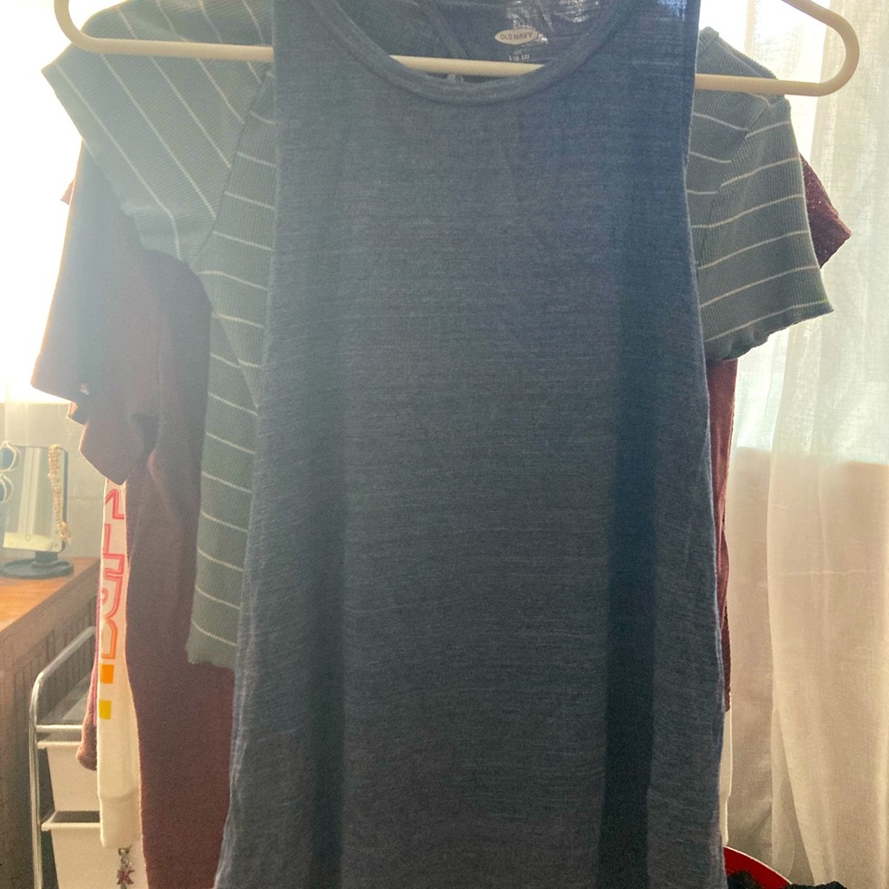 Blue kids workout tank top by old navy size large.